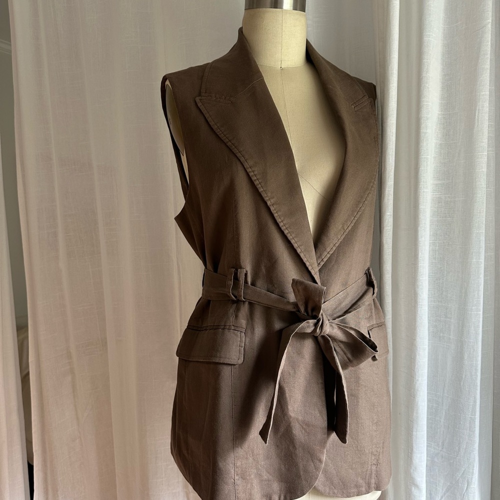 DISSH Chocolate Brown Sleeveless Vest